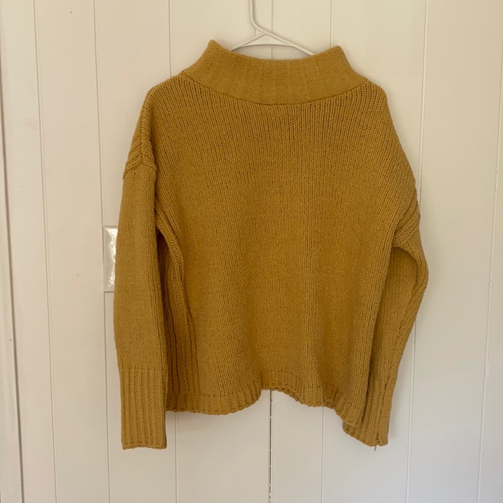 Yellow sweater